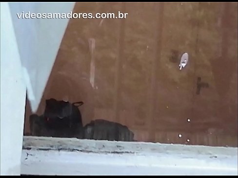 ❤️ Indoda ene-Horny ibukele intombi yayo kunye nomnye umfana, irekhoda ividiyo ye-fuck ngaphandle kokuphazamisa isibini Isondo kwi-xh.pornoxlxx.ru ❤